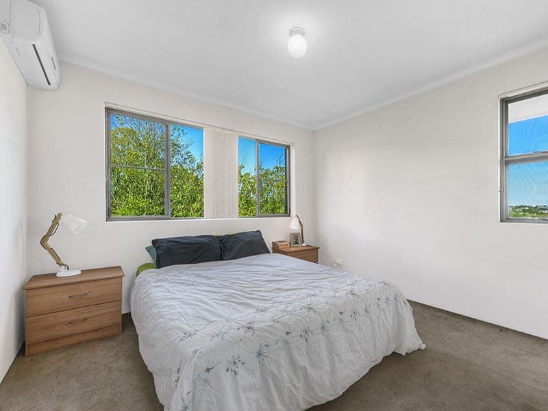15 Wambool Street, Bulimba QLD 4171, Bulimba - Thumbnail 5