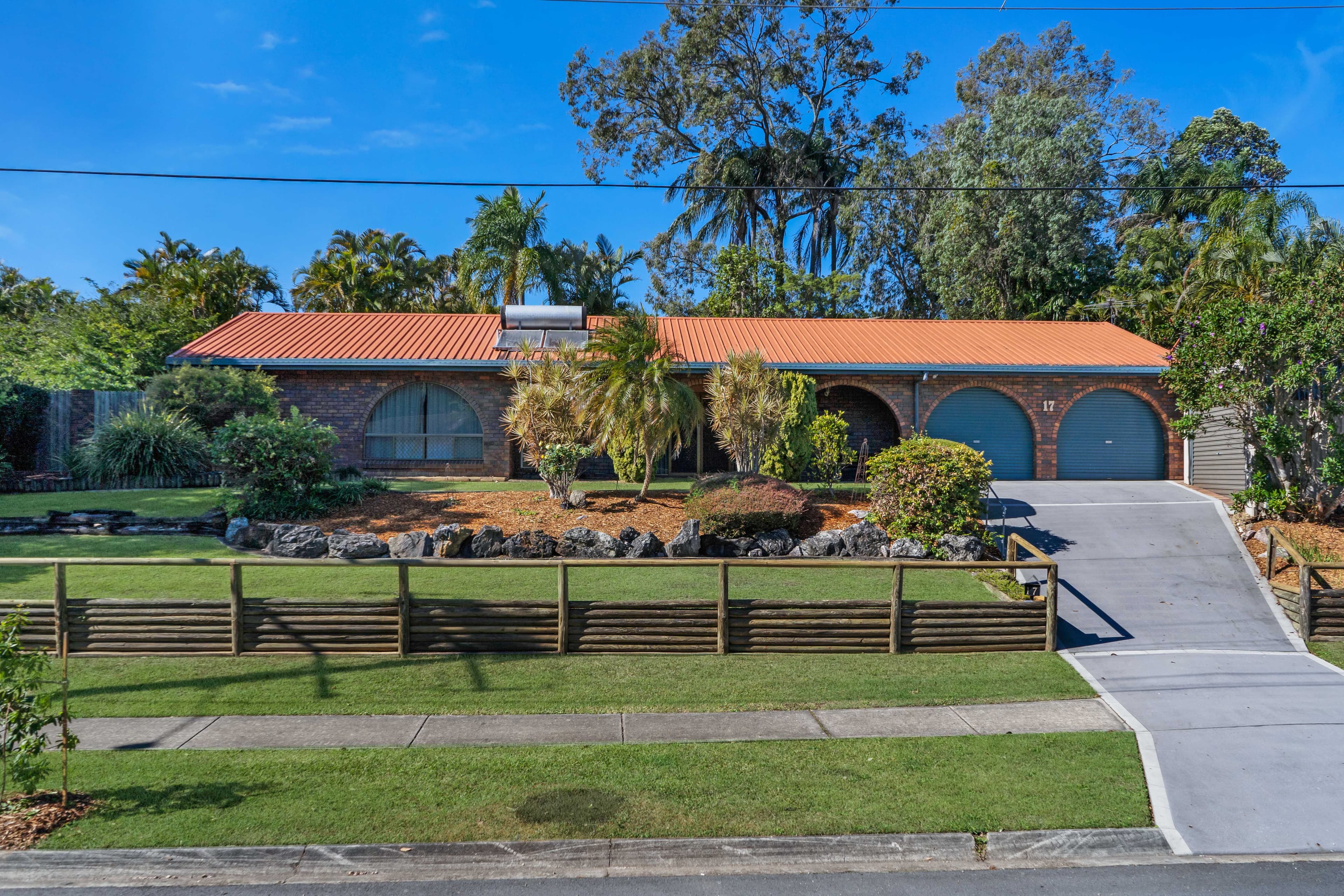 17 Lancelot Street, Rochedale South QLD 4123, Rochedale South - Image 1