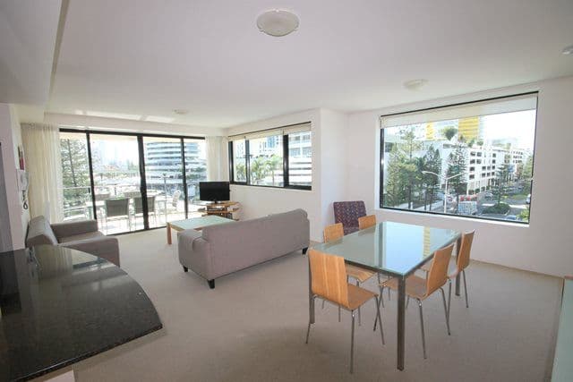 2685 'Broadbeach on the Park' Gold Coast Highway, Broadbeach QLD 4218, Broadbeach - Thumbnail 2