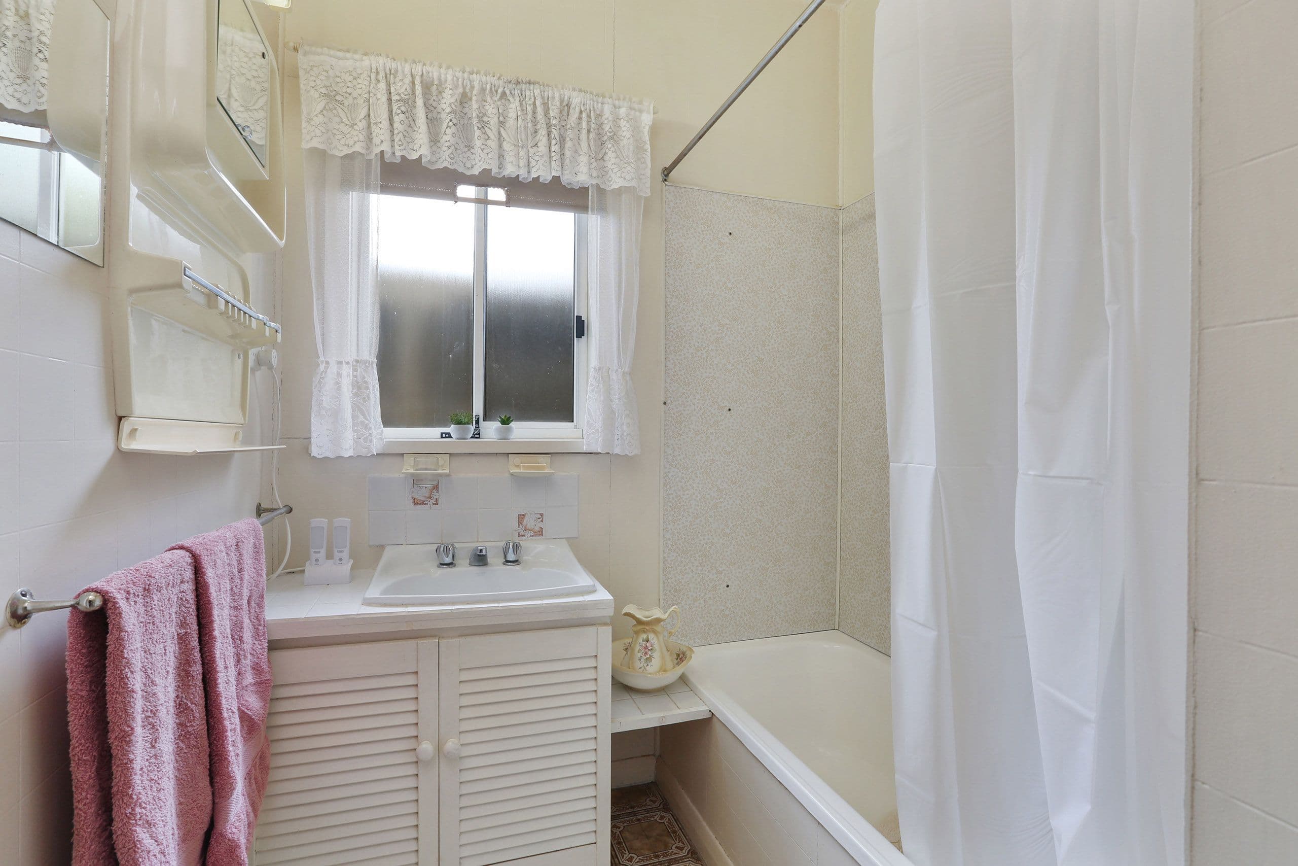 13 Hendy Street, Corio VIC 3214, Corio - Thumbnail 8