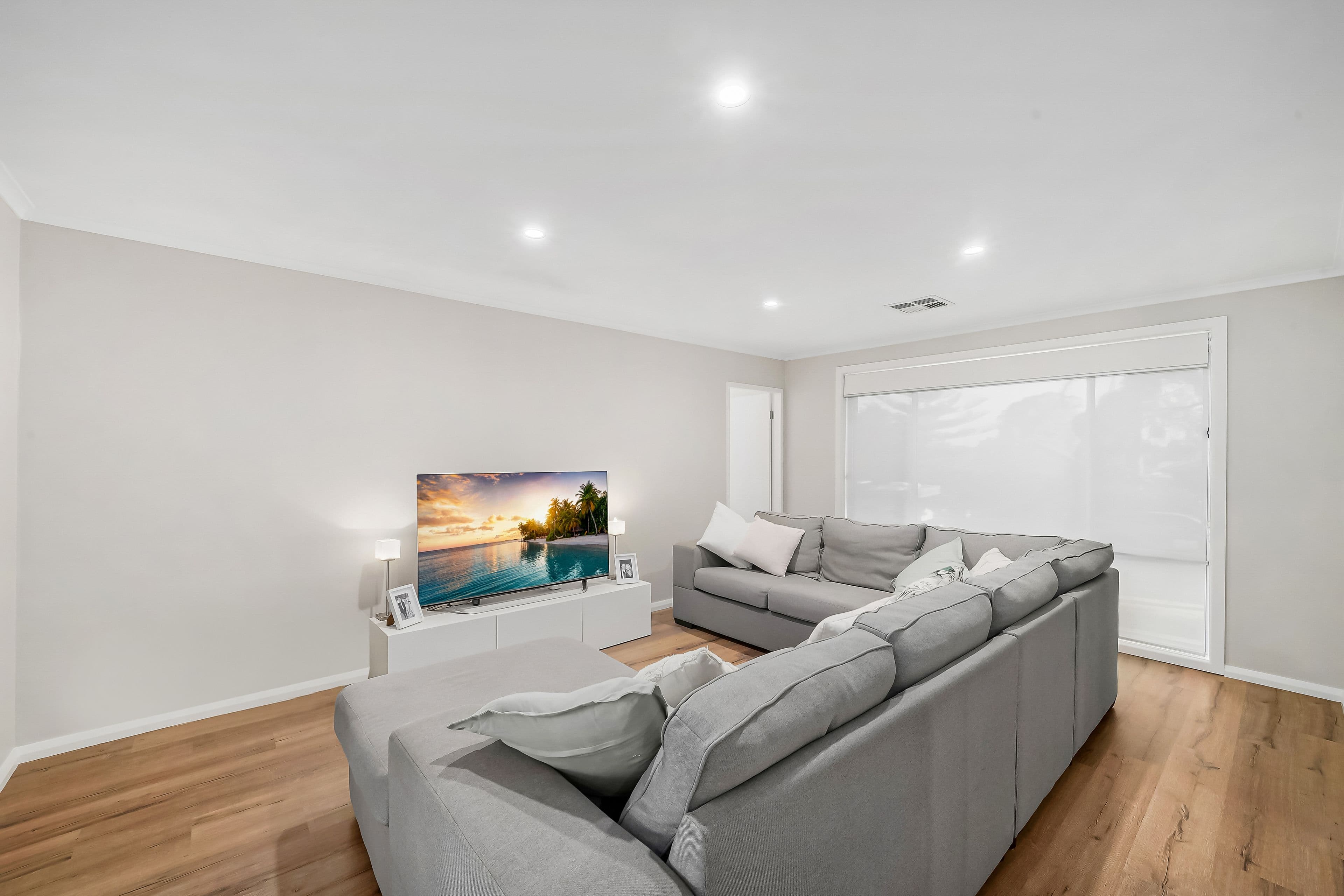 20 Owen Stanley Road, Glenfield NSW 2167, Glenfield - Thumbnail 5