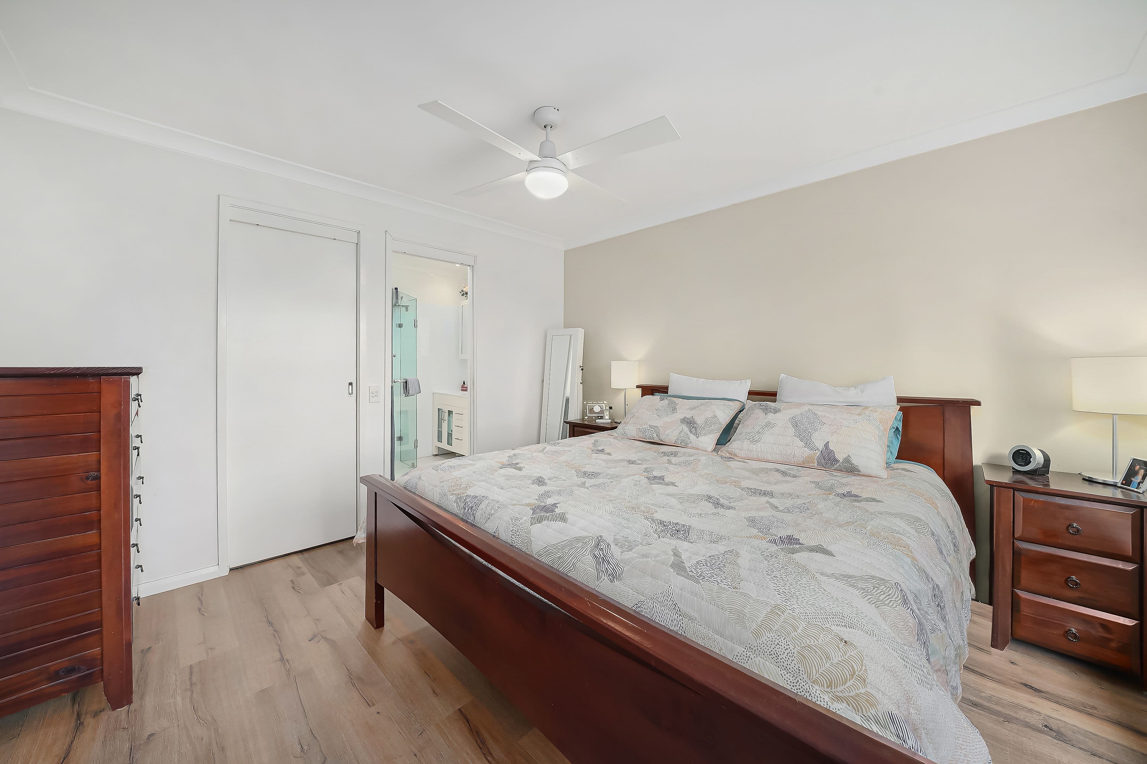 20 Owen Stanley Road, Glenfield NSW 2167, Glenfield - Thumbnail 6