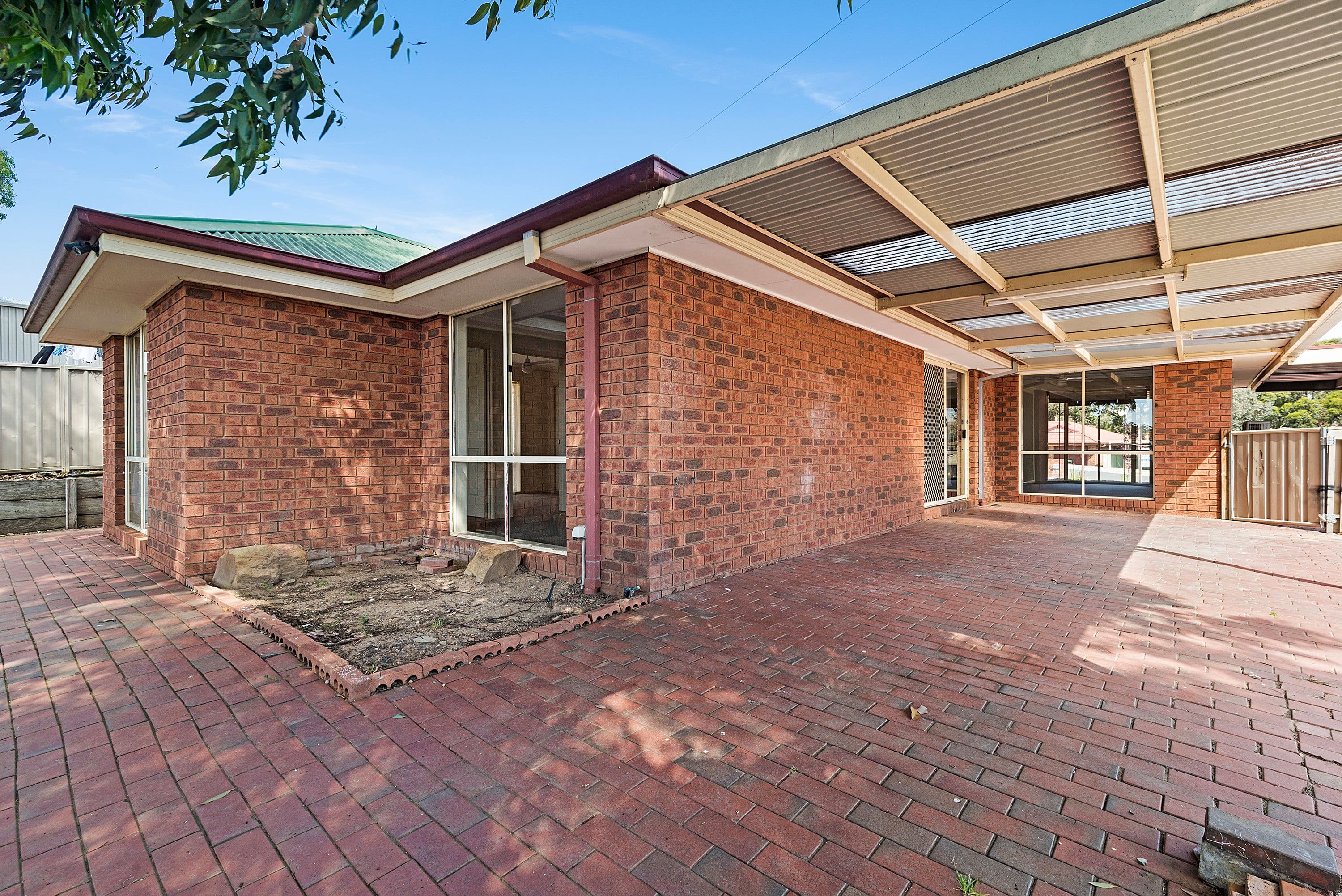 24 Sherwood Drive, Flora Hill VIC 3550, Flora Hill - Thumbnail 2
