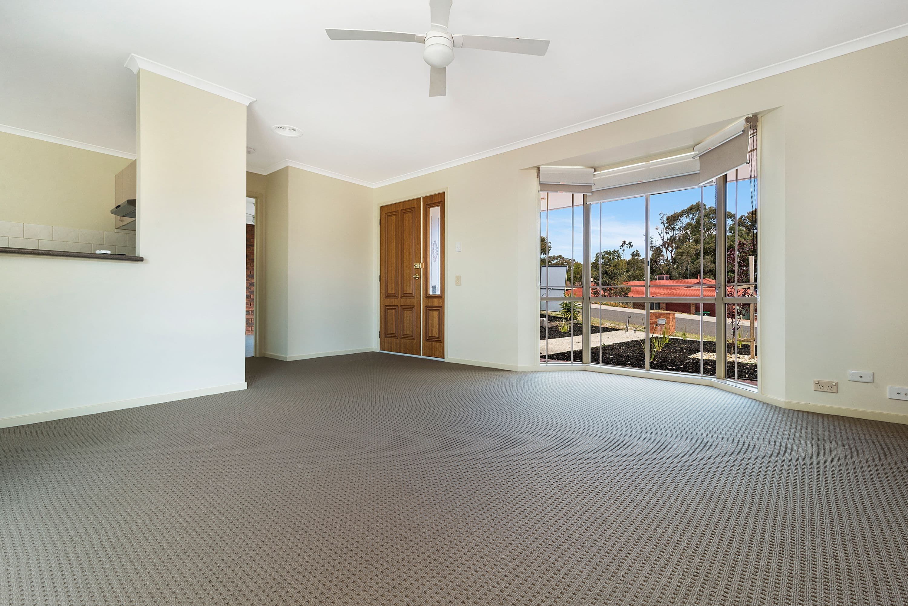 24 Sherwood Drive, Flora Hill VIC 3550, Flora Hill - Thumbnail 4