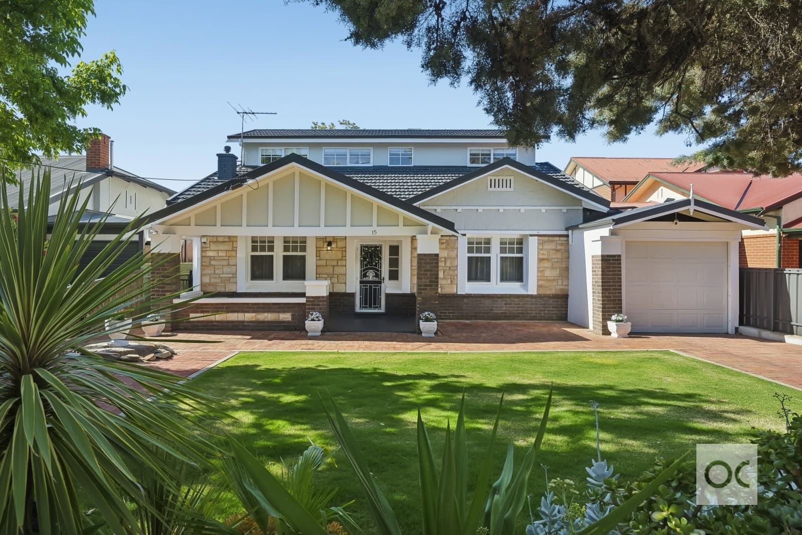 15 Elmo Avenue, Westbourne Park - Image 1