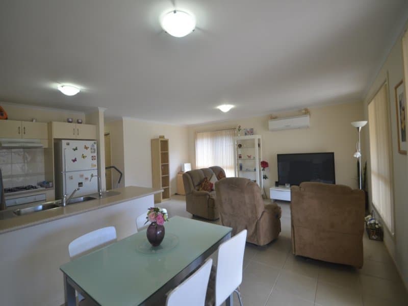 10 Sittella Avenue, Burton - Thumbnail 4