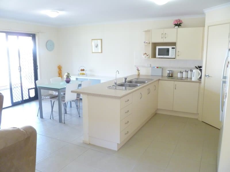 10 Sittella Avenue, Burton - Thumbnail 5