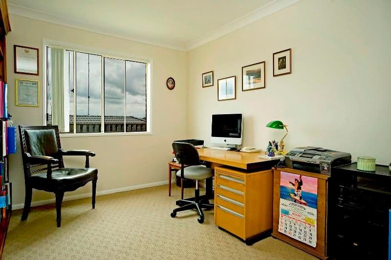 42 Catchlove Street, MAUDSLAND QLD 4210, Maudsland - Thumbnail 4