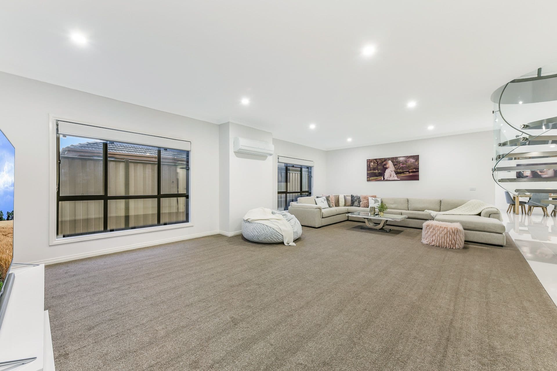 28 Raymond Street, Dandenong VIC 3175, Dandenong - Thumbnail 3