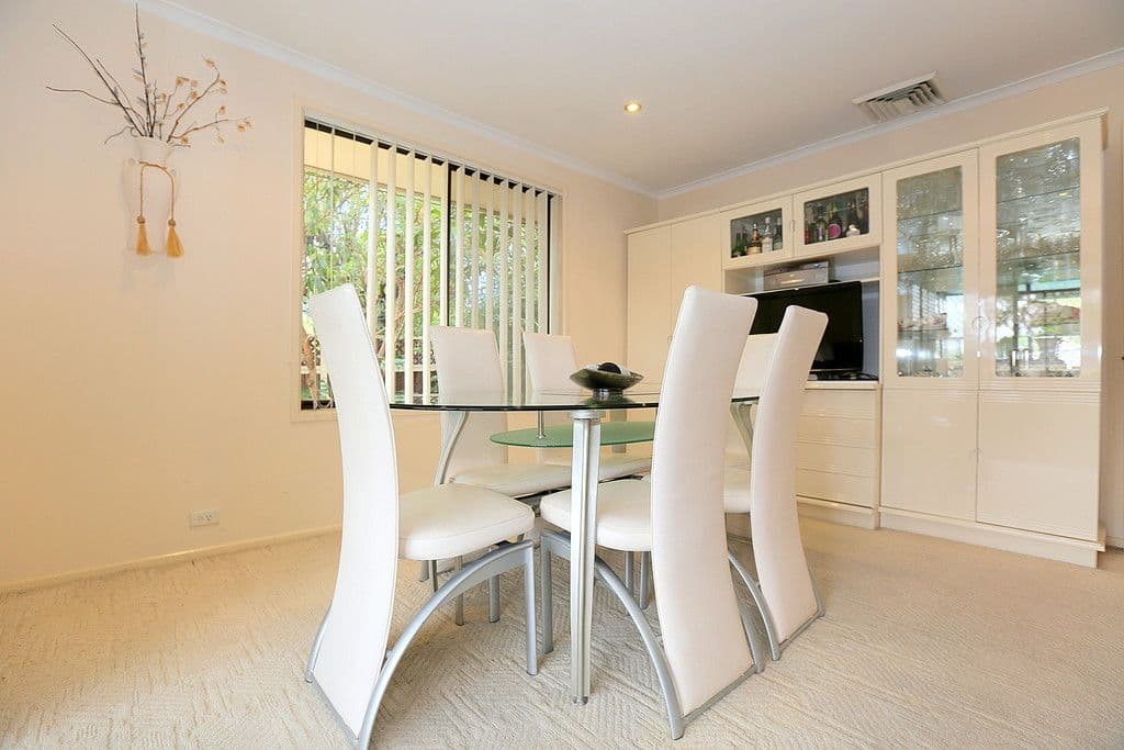 10 Orison Street, Georges Hall - Thumbnail 4