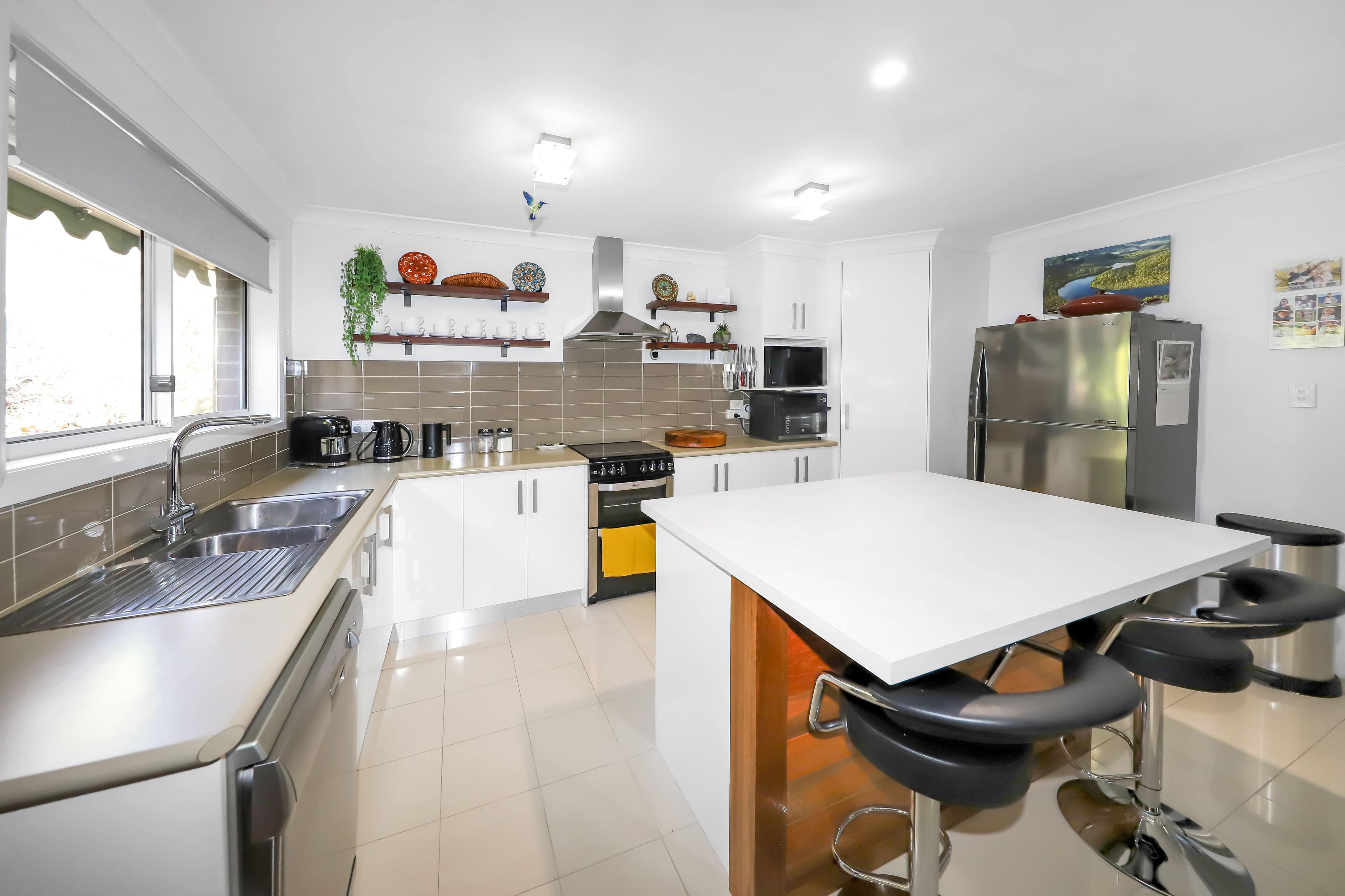 22 Booral Avenue, Tumut NSW 2720, Tumut - Thumbnail 7
