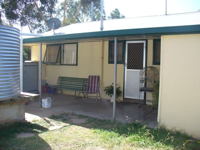 1 Phoenix Avenue, CLARE SA 5453, Clare - Thumbnail 4