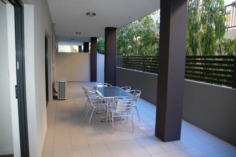 41  Anzac Avenue, REDCLIFFE QLD 4020, Redcliffe - Thumbnail 3