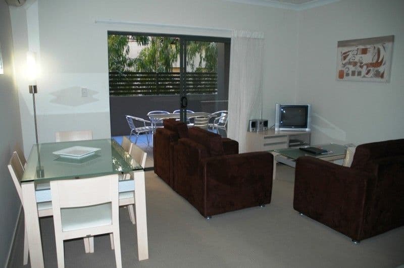 41  Anzac Avenue, REDCLIFFE QLD 4020, Redcliffe - Thumbnail 5