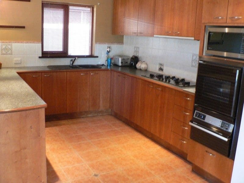 14  Ferris Way, SPEARWOOD WA 6163, Spearwood - Thumbnail 3