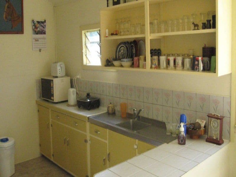 197 Ipswich Street, Esk QLD 4312, Esk - Thumbnail 2