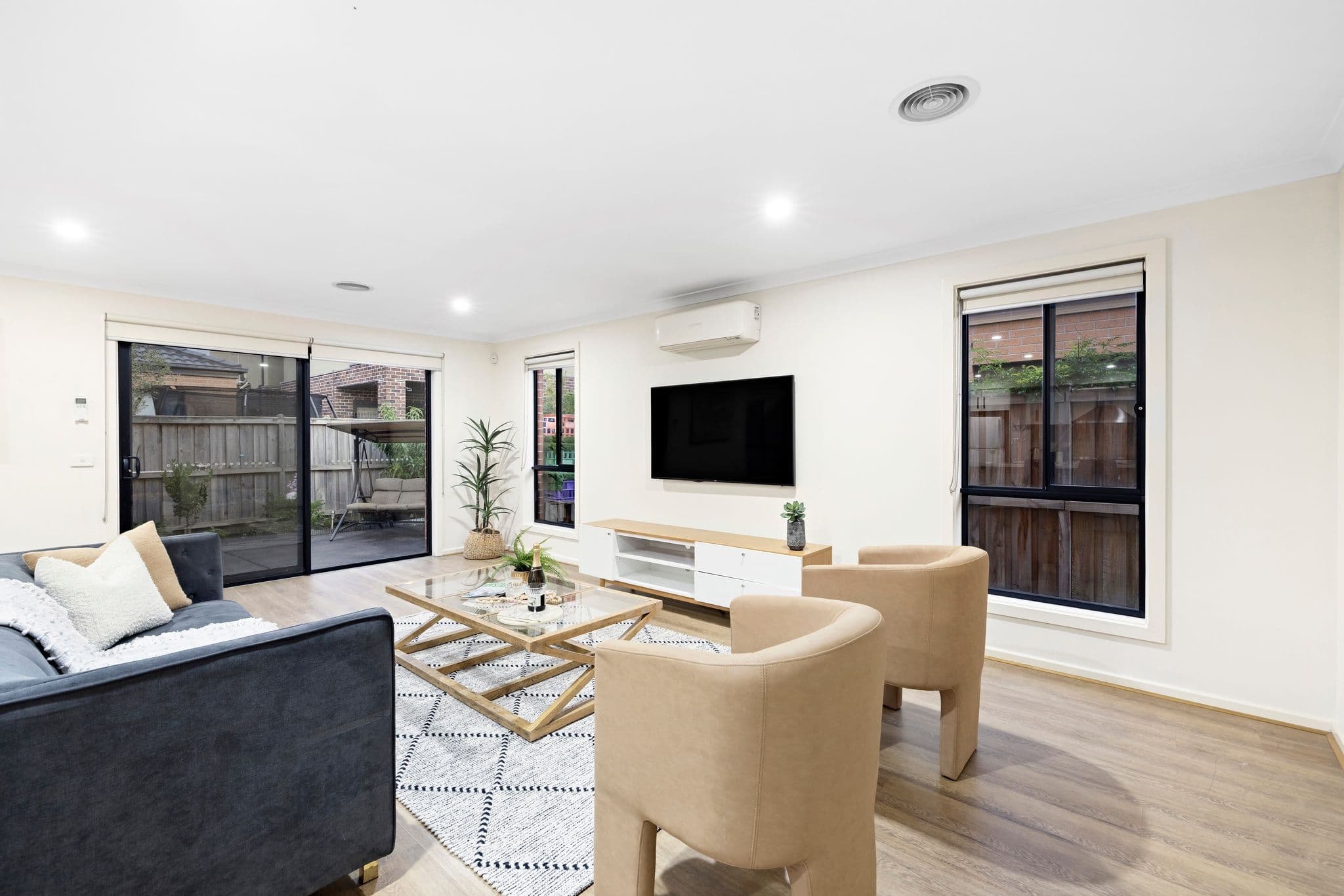 26 Yellowgum Avenue, Lyndhurst VIC 3975, Lyndhurst - Thumbnail 5