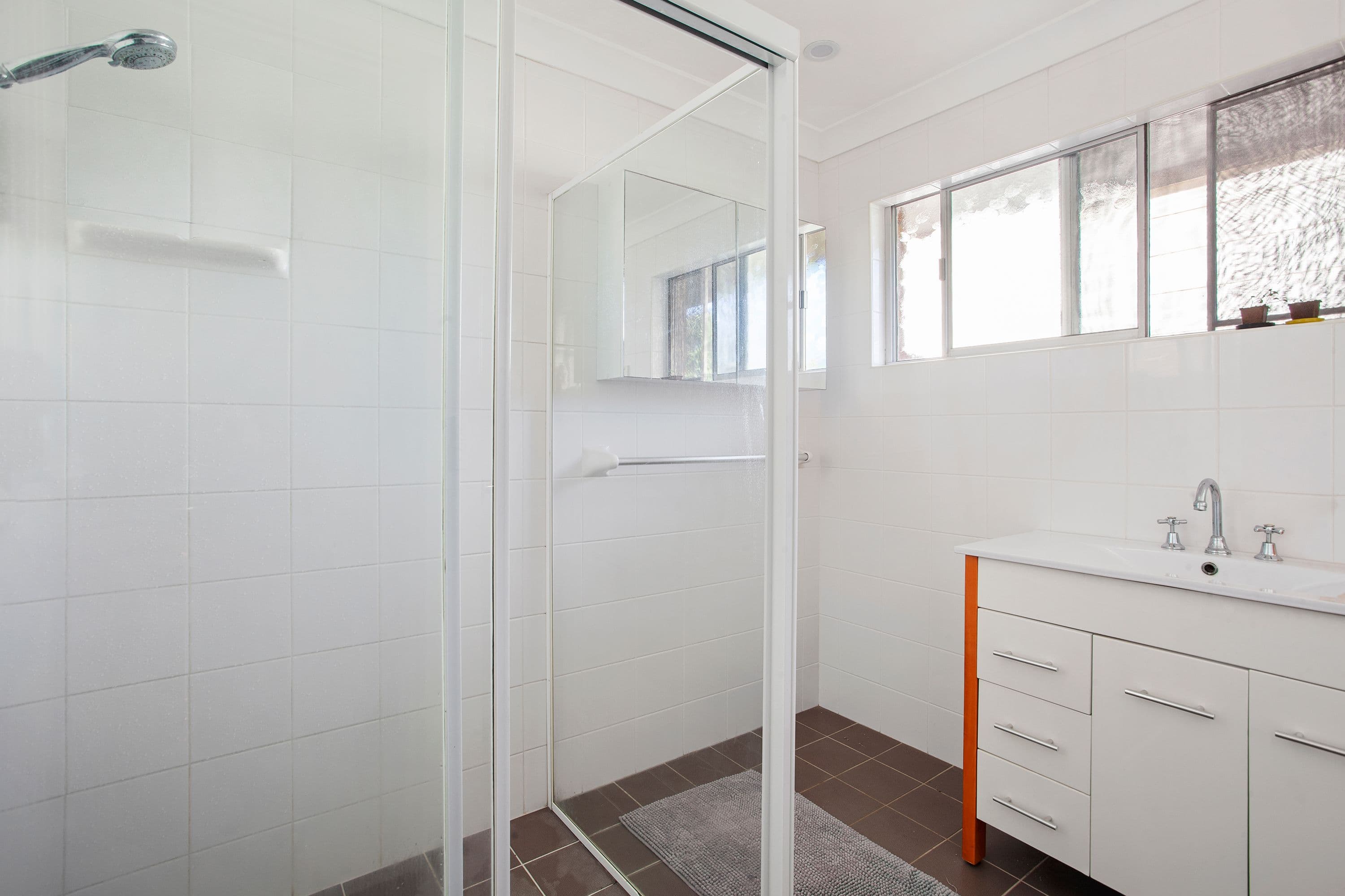 15 St James Avenue, Berkeley Vale NSW 2261, Berkeley Vale - Thumbnail 6