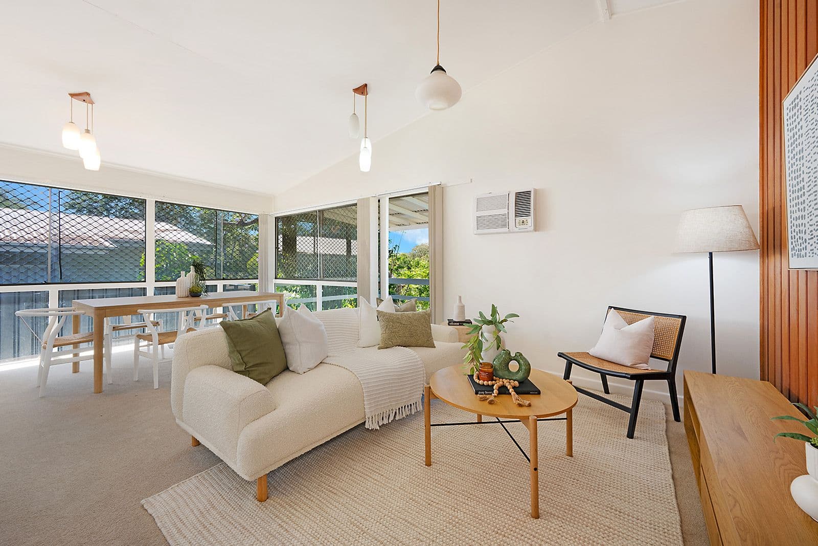 22 Lowanna Street, Kenmore QLD 4069, Kenmore - Thumbnail 4