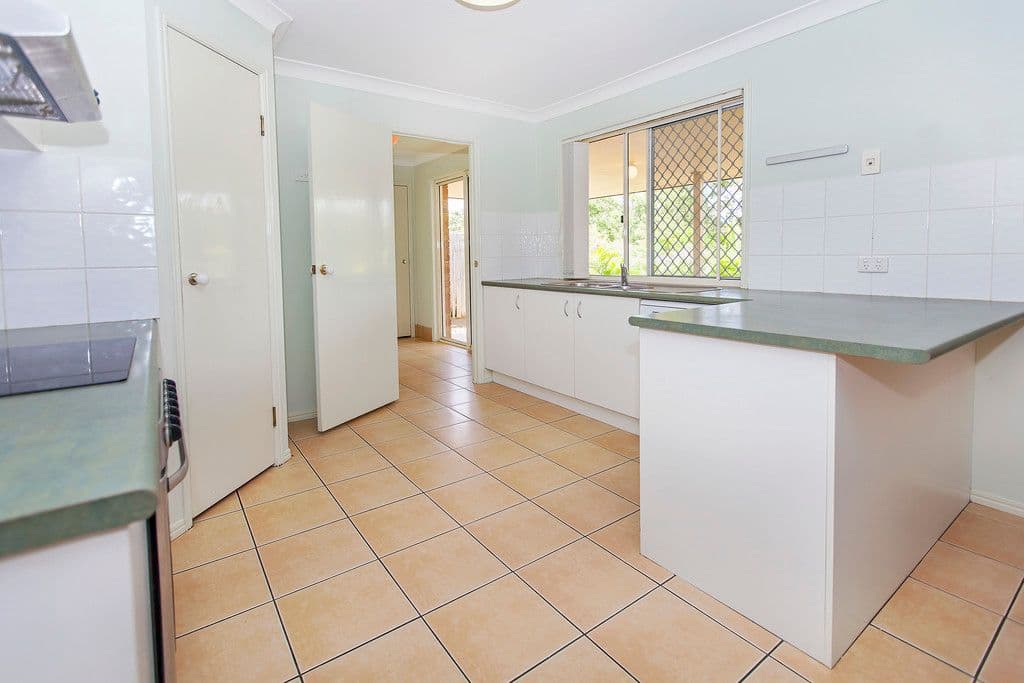 5 Billabong Place, Springfield QLD 4300, Springfield - Thumbnail 3