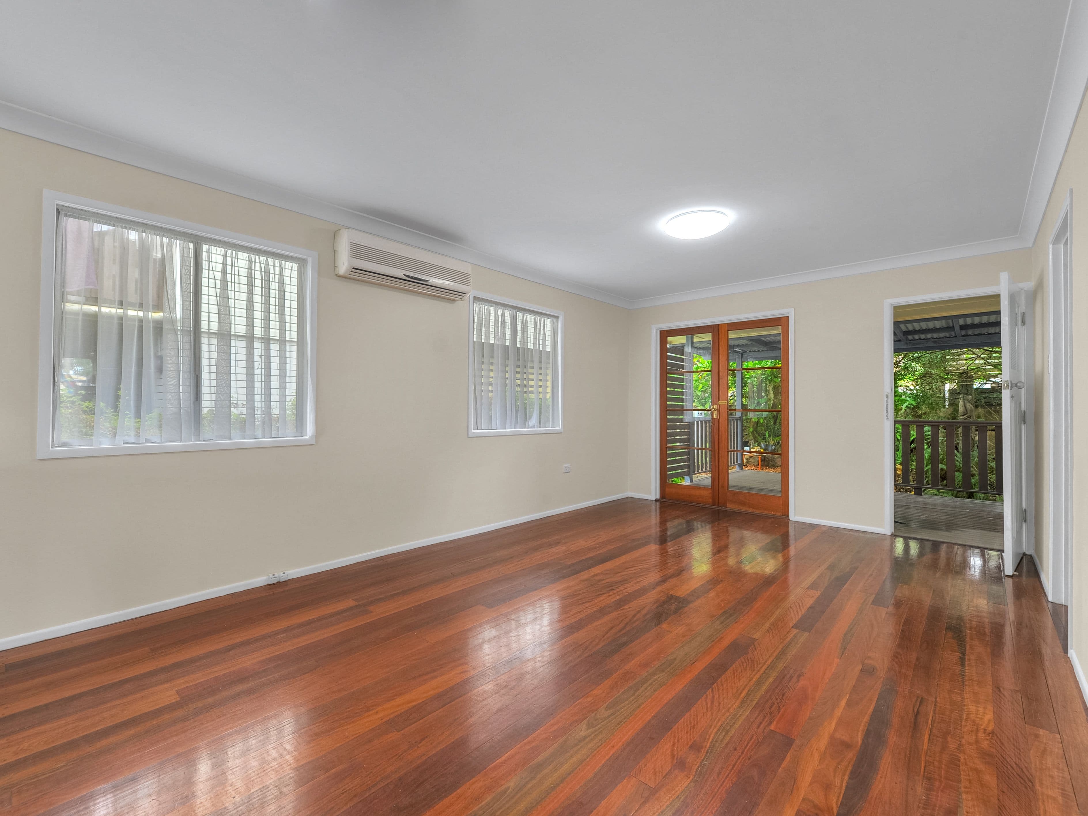 98 Fort Road, Oxley QLD 4075, Oxley - Thumbnail 4