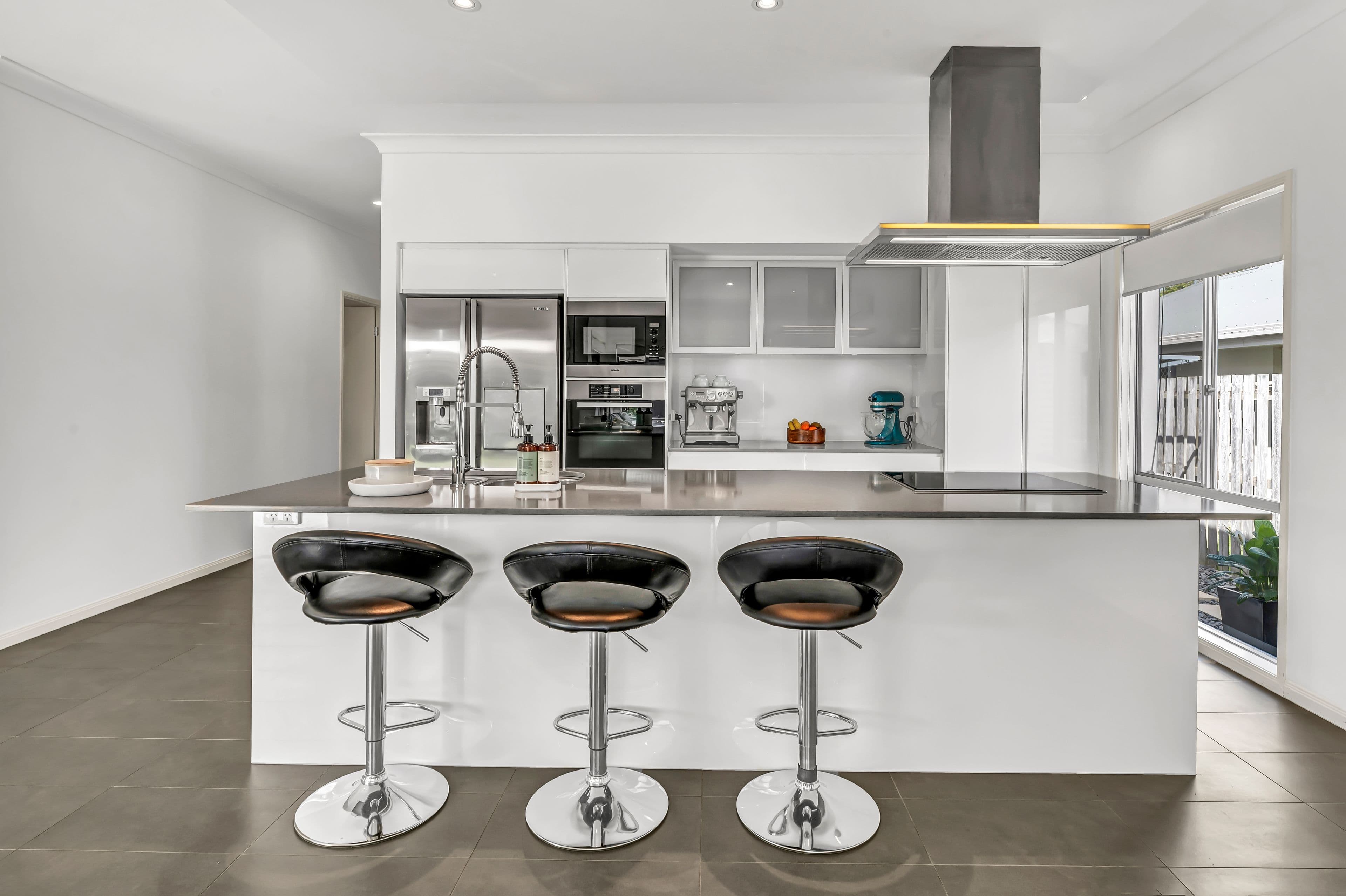 9 Mackenzie Street, Coomera QLD 4209, Coomera - Thumbnail 4