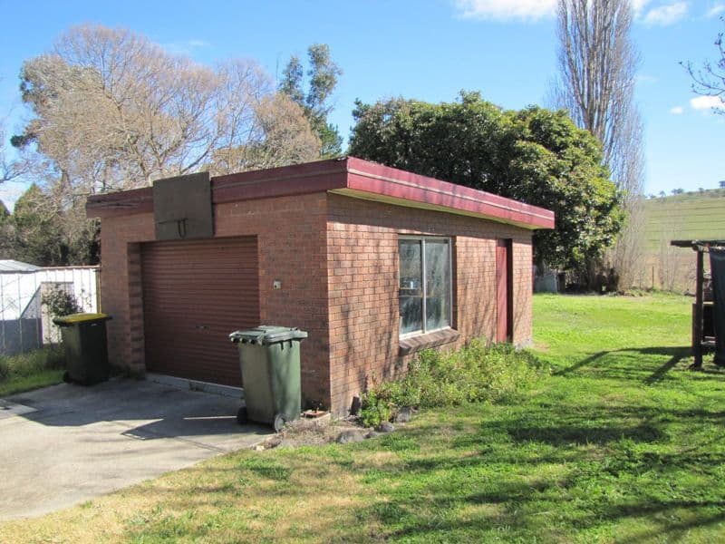 37 Bathurst Street, PERTHVILLE NSW 2795, Perthville - Thumbnail 4
