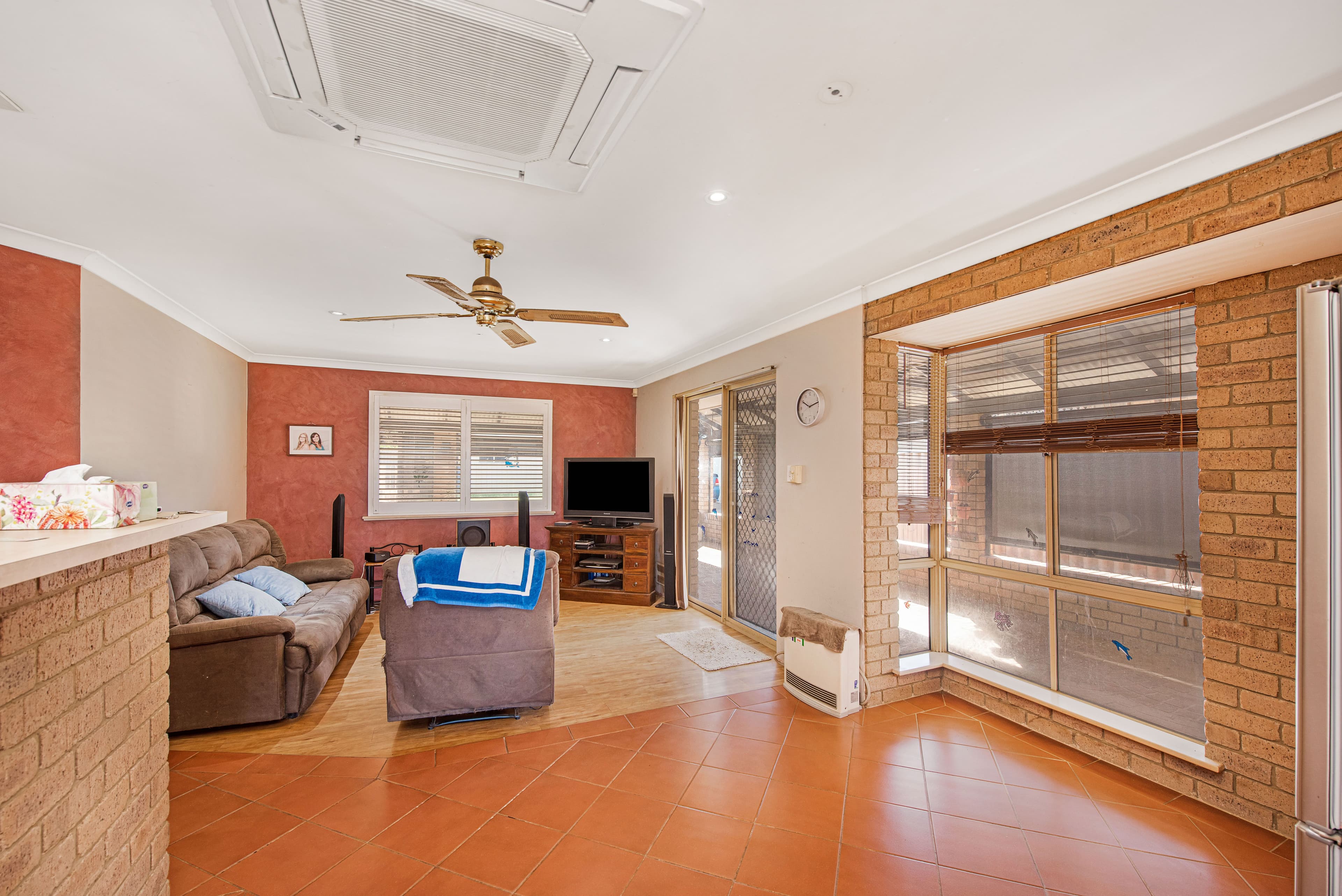 43 Bonamia Avenue, Utakarra WA 6530, Utakarra - Thumbnail 4