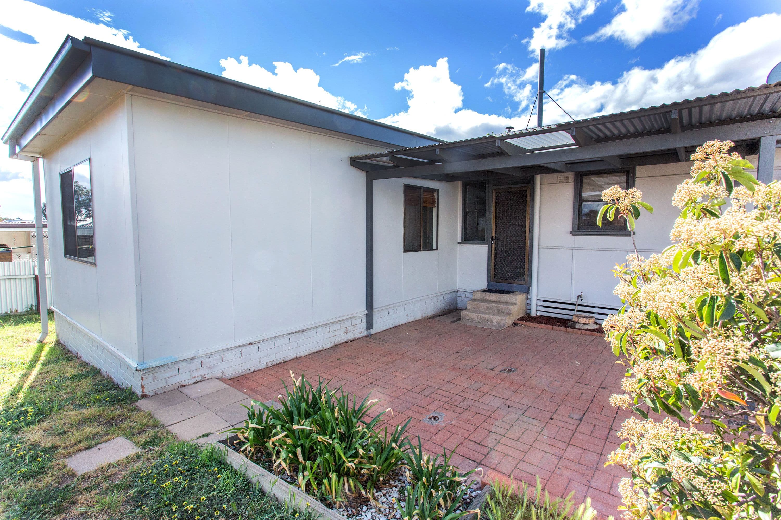 25 Eulo Street, Cowra - Thumbnail 7