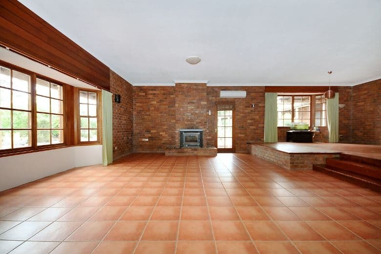 8 Michele Avenue, HIGHFIELDS QLD 4352, Highfields - Thumbnail 4