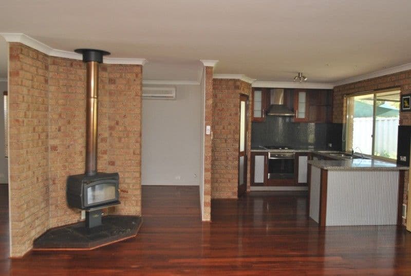 39 Whitebread Way, LEDA WA 6170, Leda - Thumbnail 3
