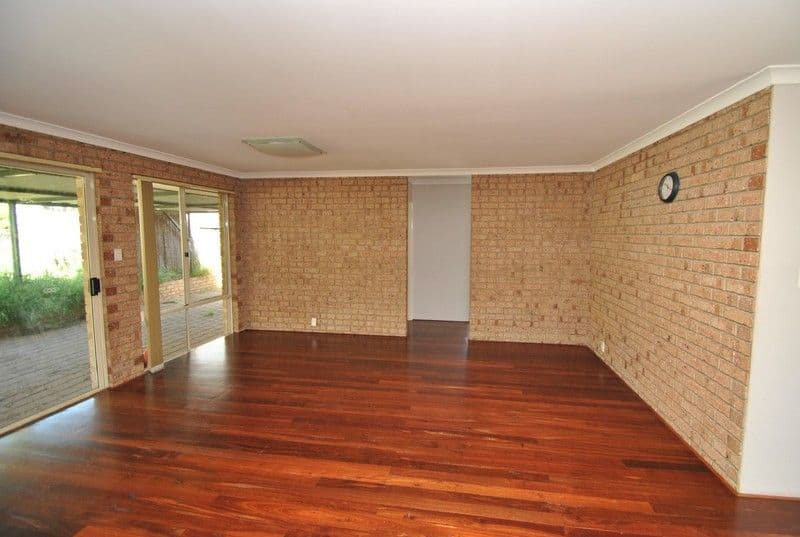 39 Whitebread Way, LEDA WA 6170, Leda - Thumbnail 4