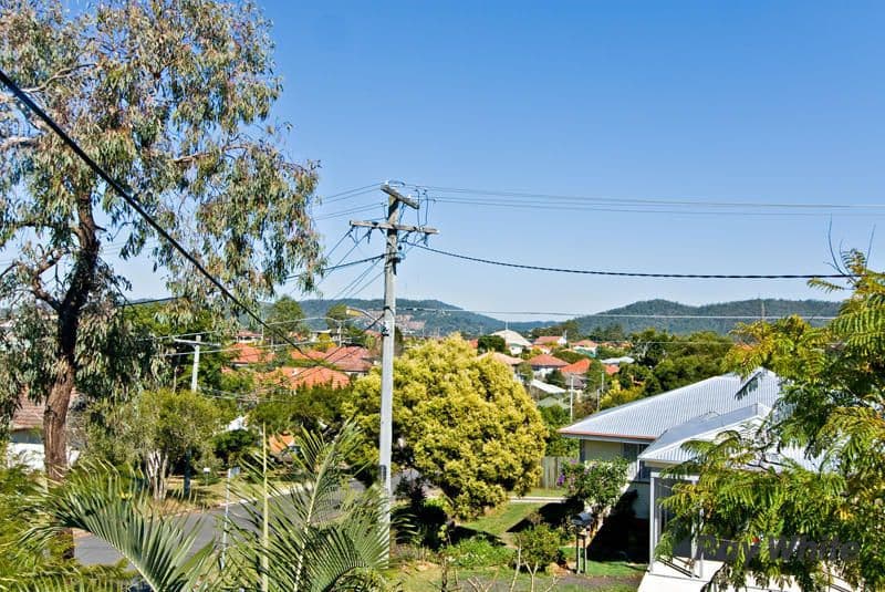 17 Lexington Street, ALDERLEY QLD 4051, Alderley - Thumbnail 2