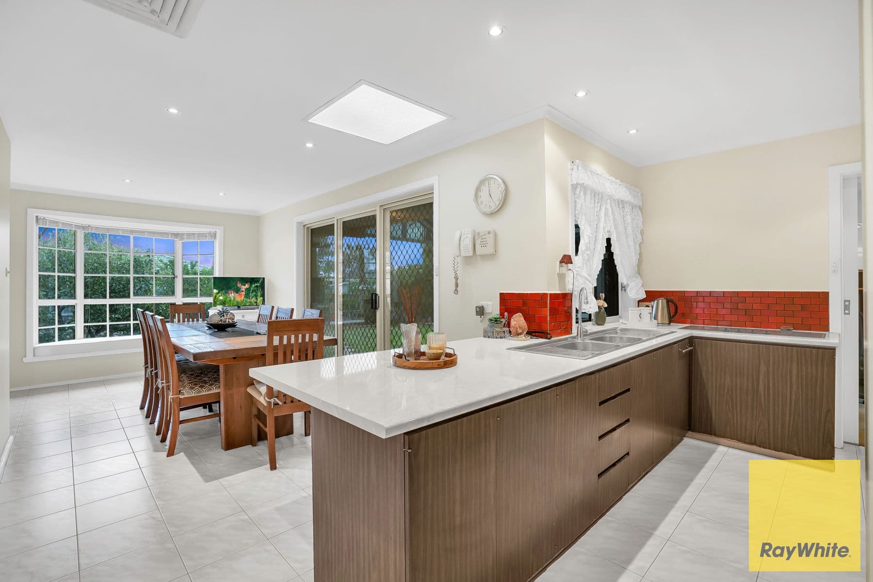 43 Dover Street, Albanvale VIC 3021, Albanvale - Thumbnail 4