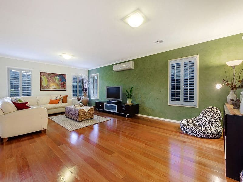 6 Grainger Circuit, Point Cook VIC 3030, Point Cook - Thumbnail 8