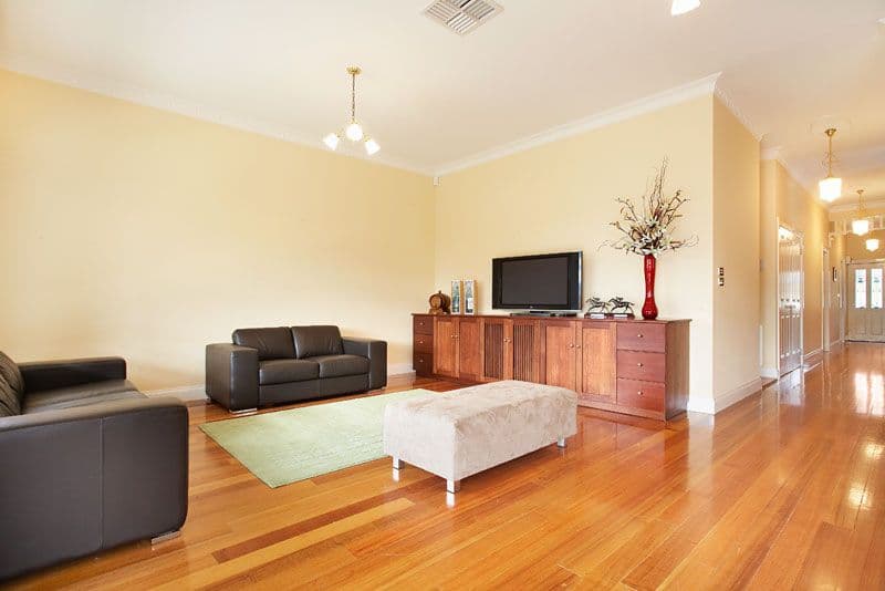 52 Malpas Street, PRESTON VIC 3072, Preston - Thumbnail 3
