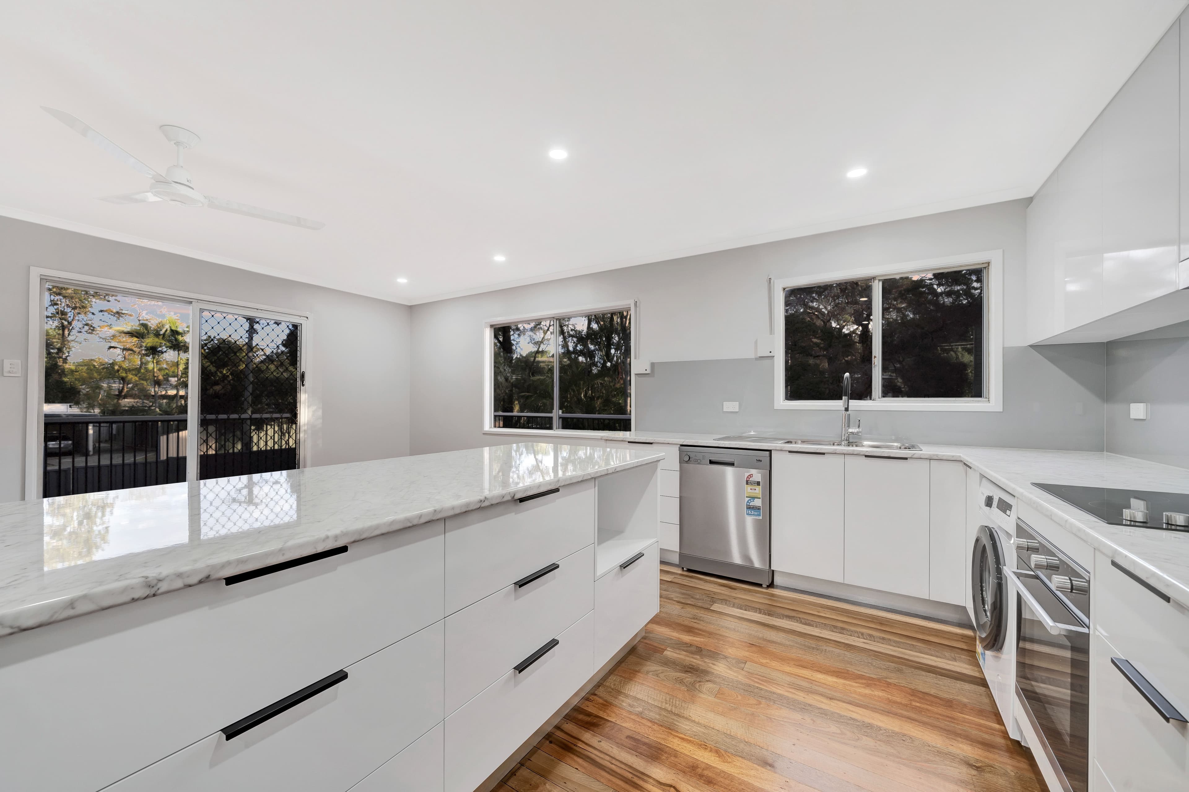 12 Spruce Street, Kingston QLD 4114, Kingston - Thumbnail 3