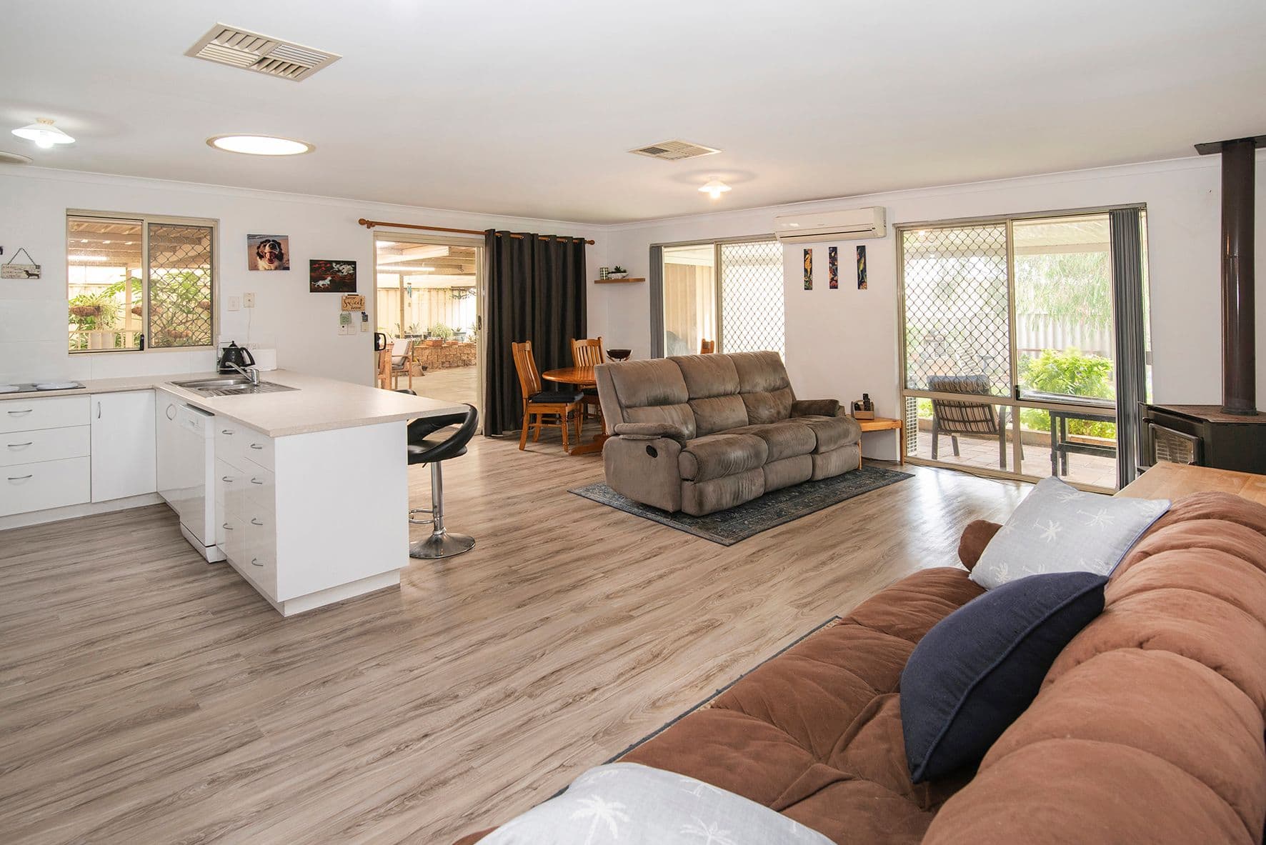 64 College Avenue, West Busselton WA 6280, West Busselton - Thumbnail 2
