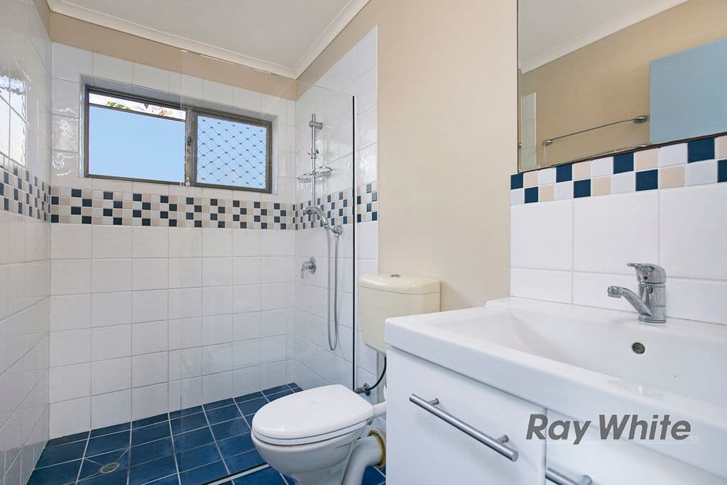 27 Spoonbill Street, Birkdale QLD 4159, Birkdale - Thumbnail 4