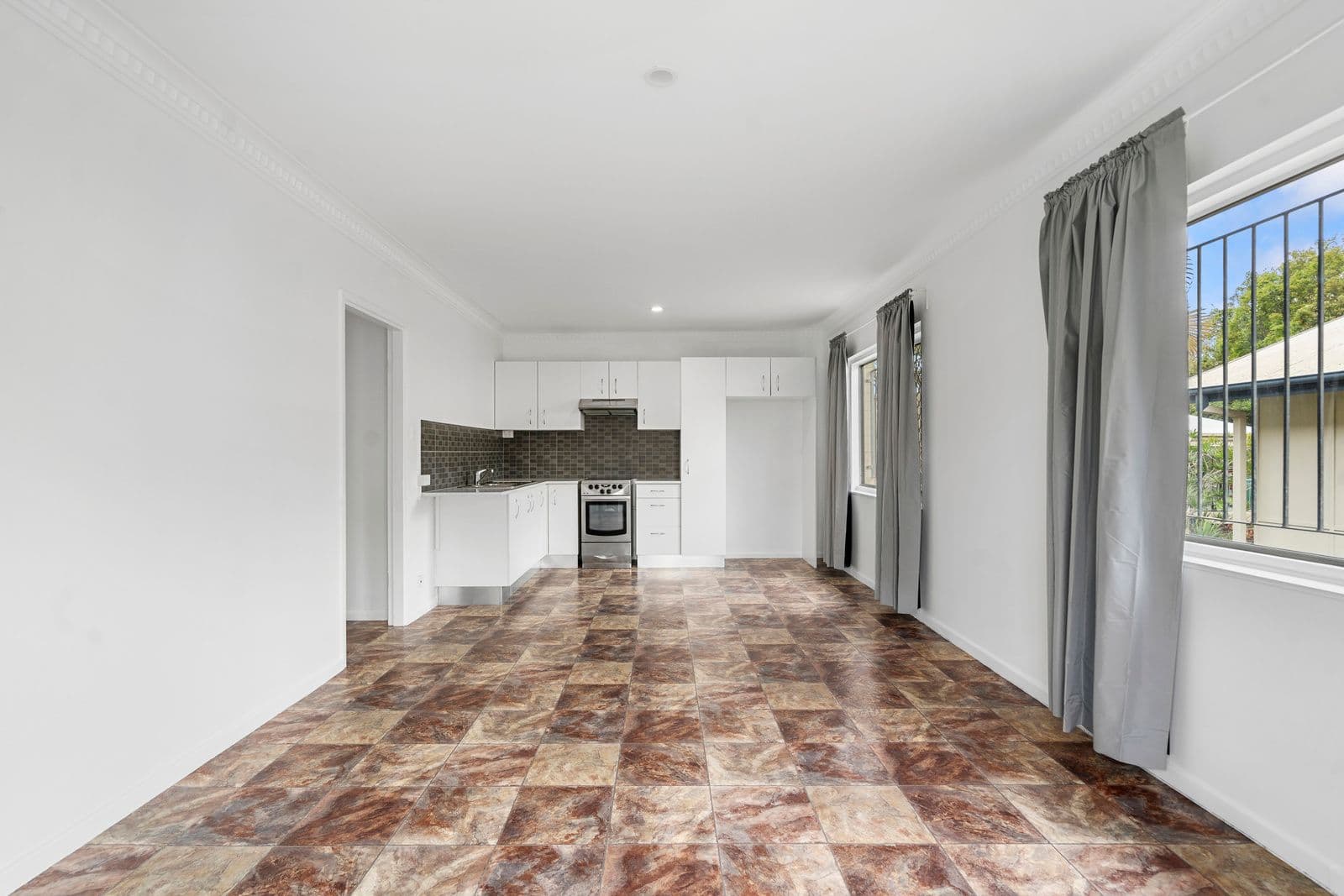 73 Emperor Street, Annerley QLD 4103, Annerley - Thumbnail 3