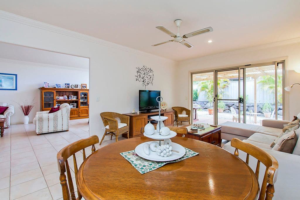 2 Fiddlewood Place, REEDY CREEK QLD 4227, Reedy Creek - Thumbnail 3
