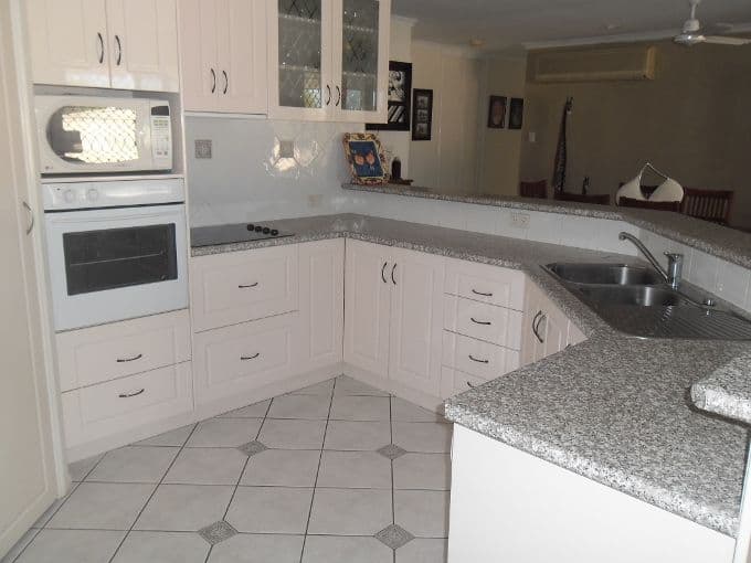 29 DENHAM Crescent, RURAL VIEW QLD 4740, Rural View - Thumbnail 2