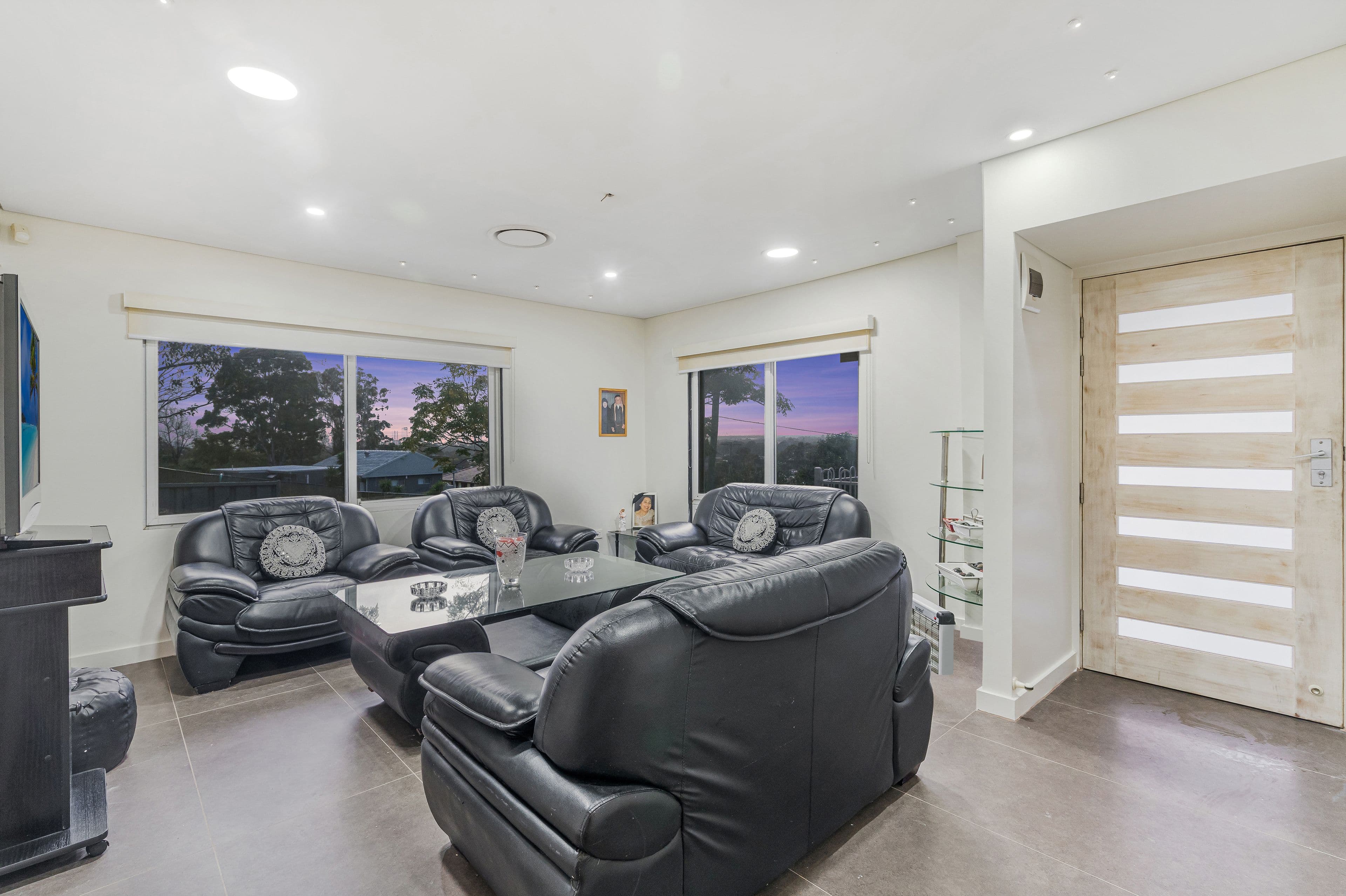 7 Warrigo Street, Sadleir NSW 2168, Sadleir - Thumbnail 3