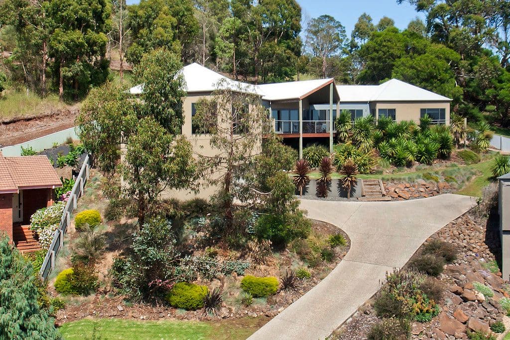 15 Kawana Court, CAMPERDOWN VIC 3260, Camperdown - Thumbnail 2