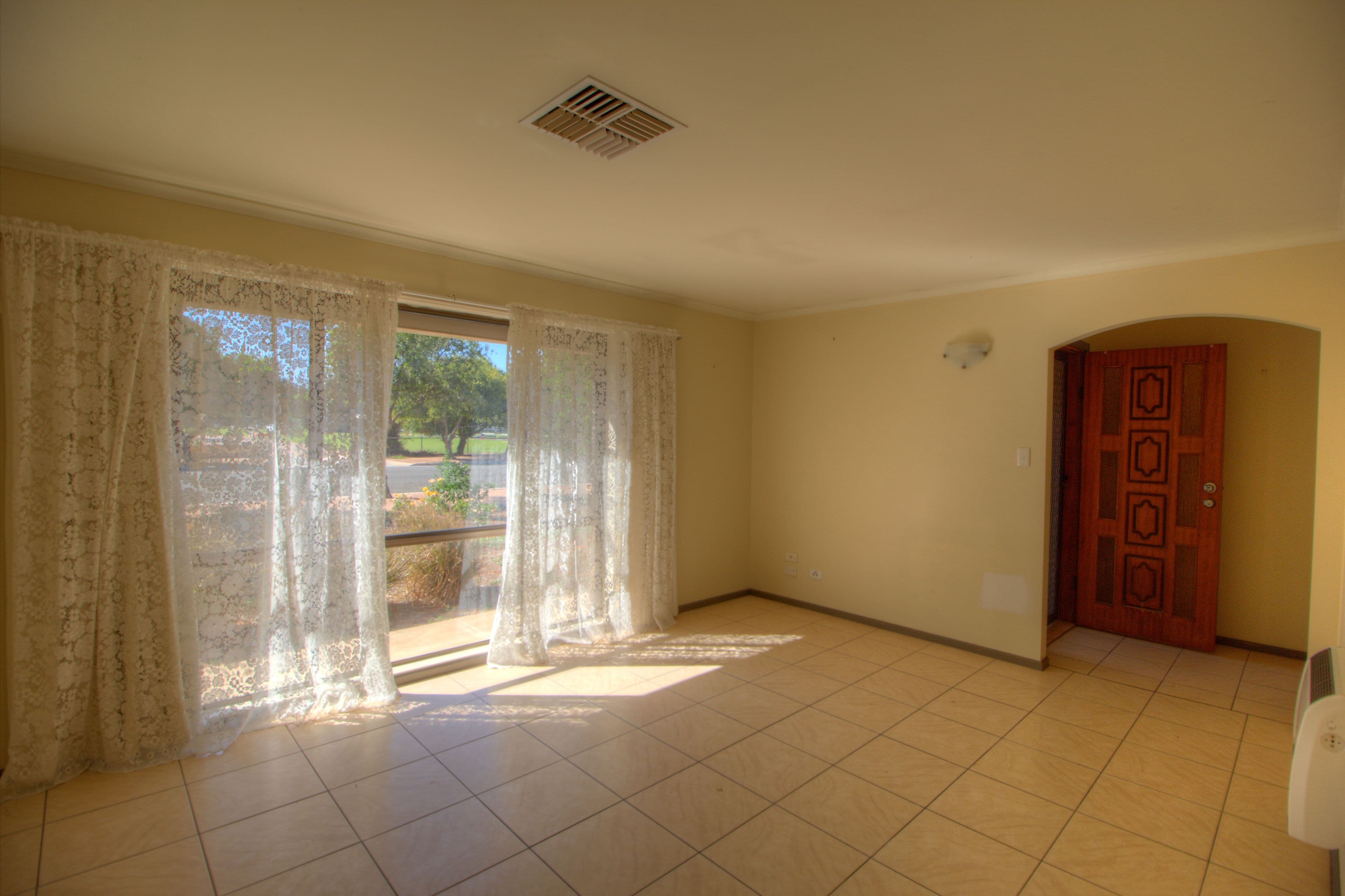 14 Tolarno Street, Renmark SA 5341, Renmark - Thumbnail 4