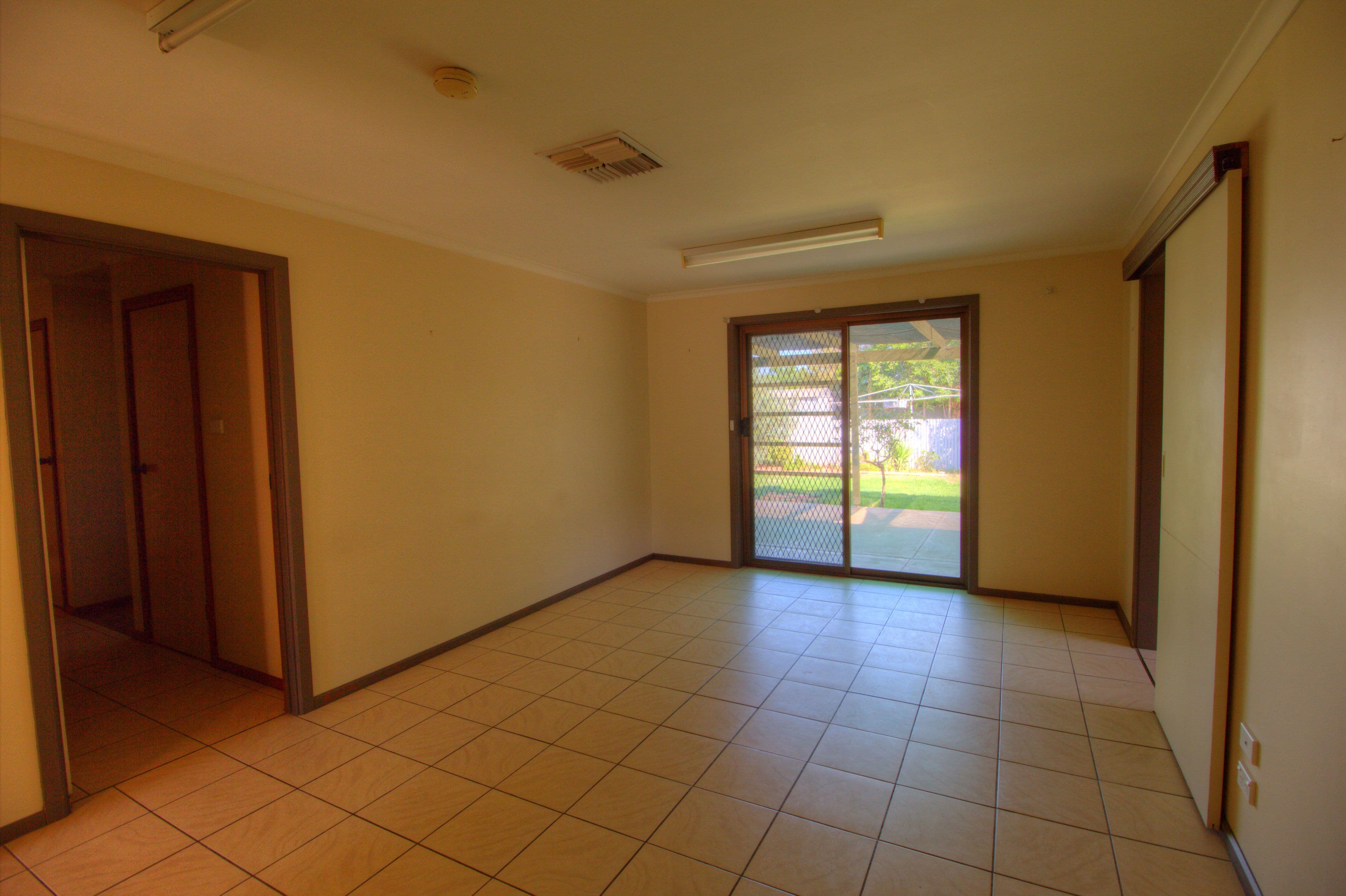 14 Tolarno Street, Renmark SA 5341, Renmark - Thumbnail 8