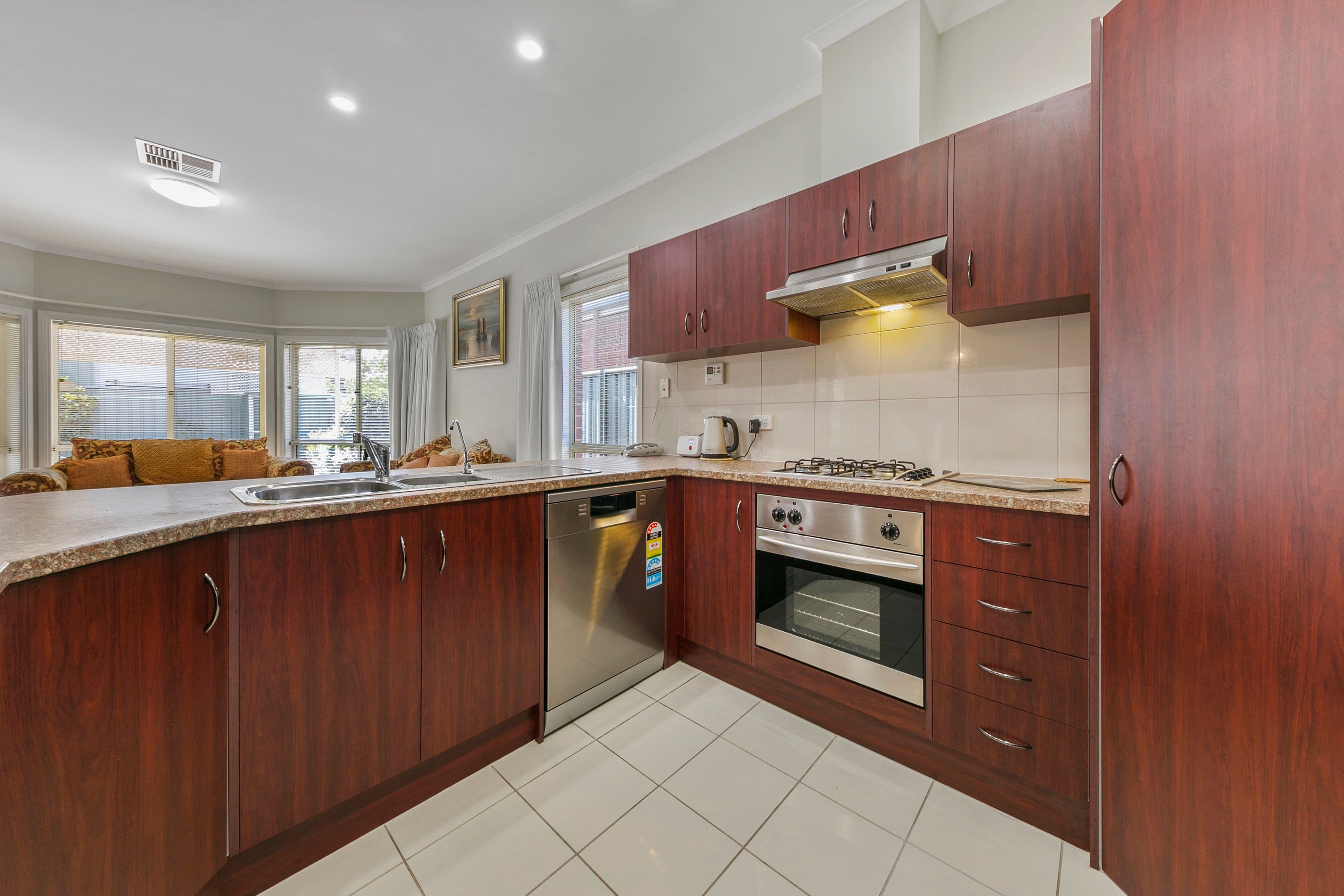 9A Glamis Avenue, Tranmere SA 5073, Tranmere - Thumbnail 6