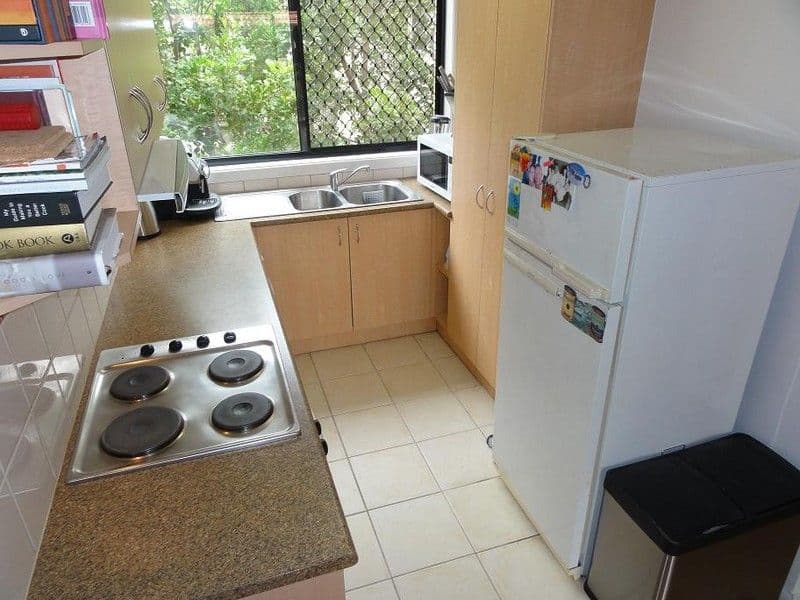 44 Douglas Street, GREENSLOPES QLD 4120, Greenslopes - Thumbnail 2