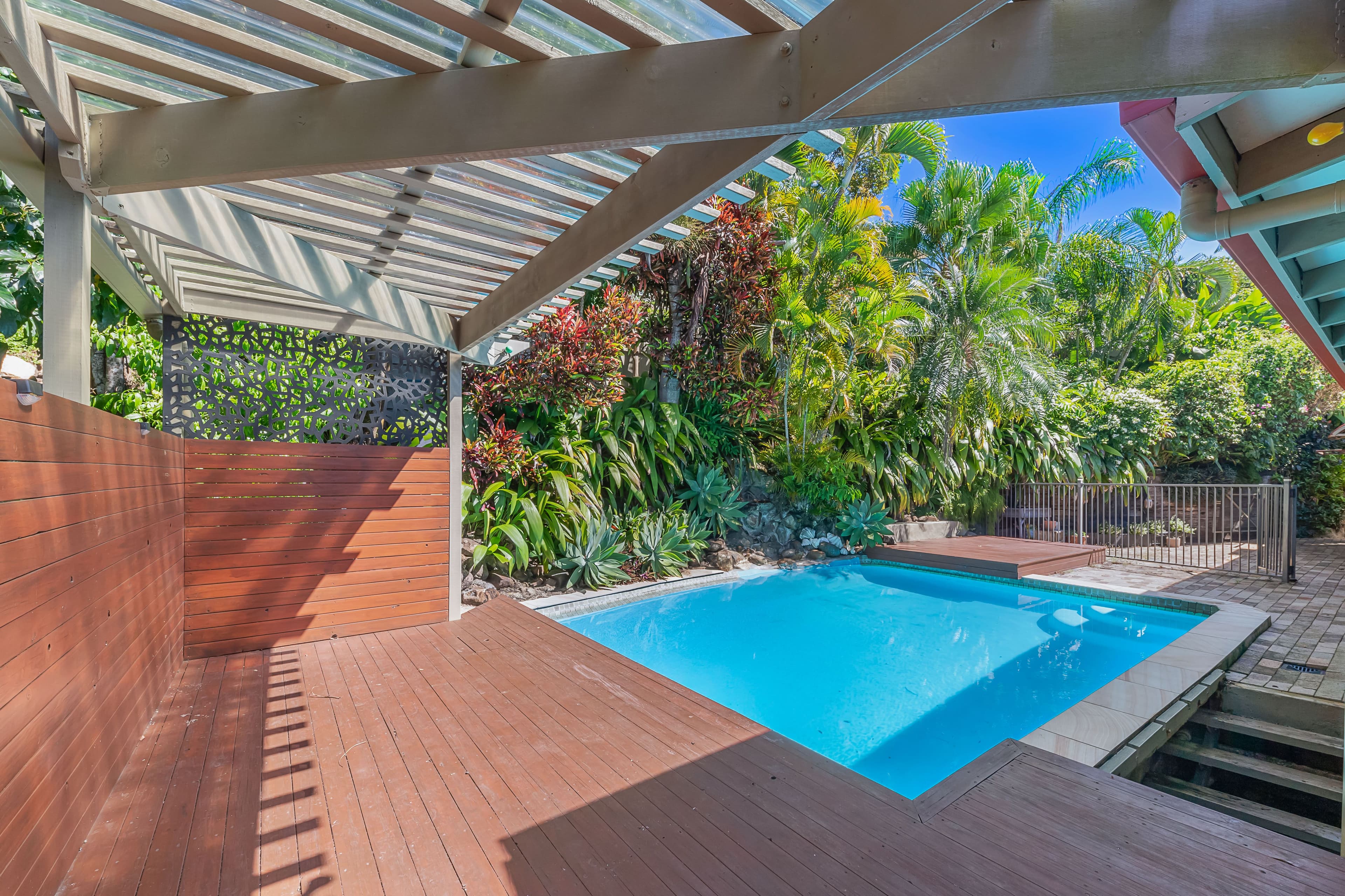 11 Country Road, Cannonvale QLD 4802, Cannonvale - Thumbnail 3