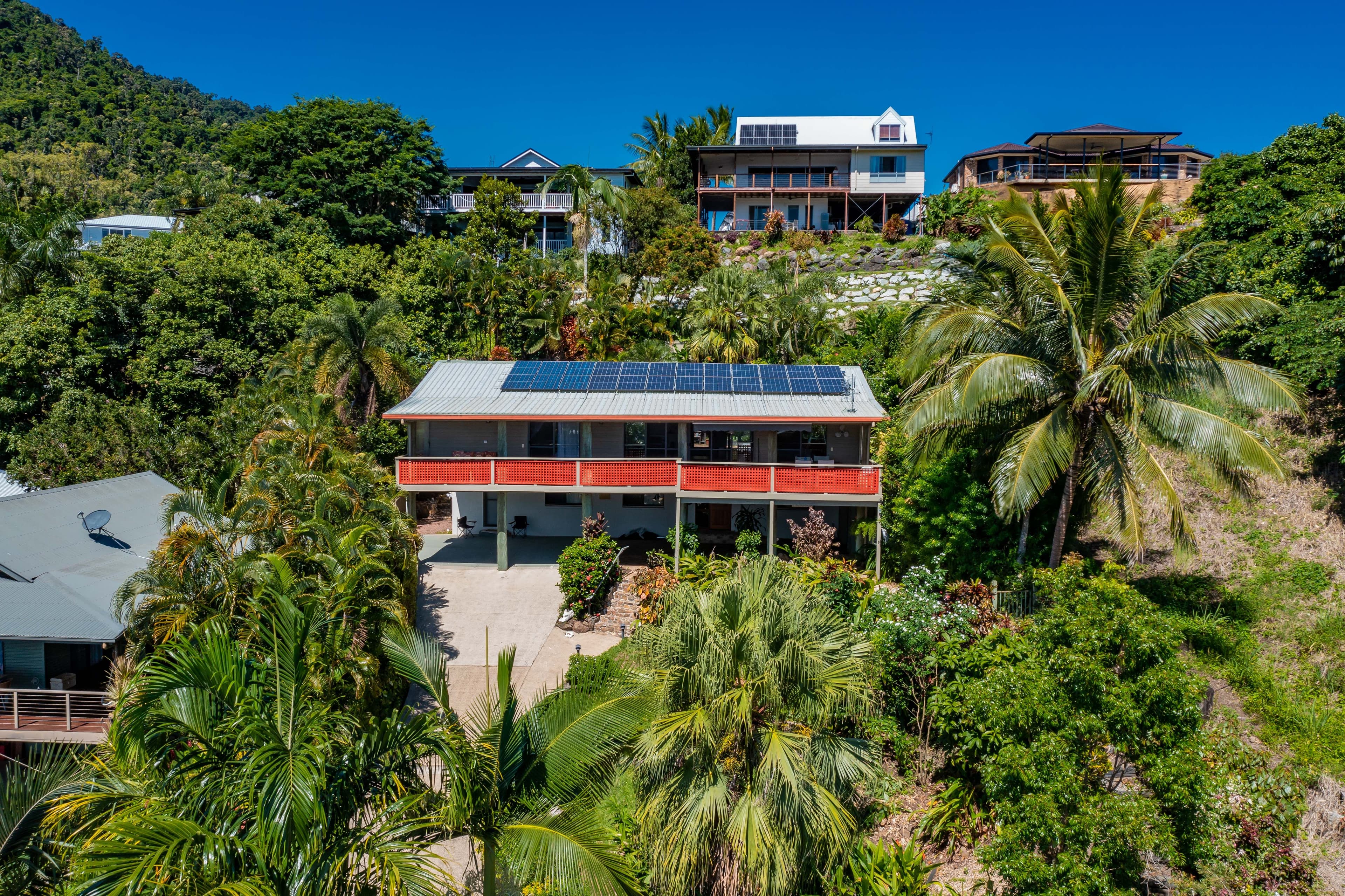 11 Country Road, Cannonvale QLD 4802, Cannonvale - Thumbnail 6